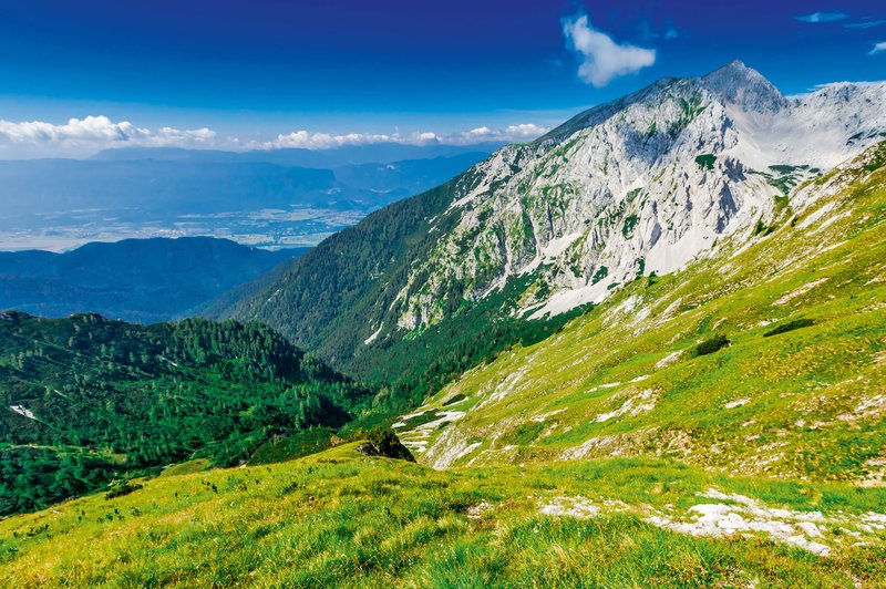 Se nam obeta slovenska različica serije Gorski zdravnik? (foto: Shutterstock)