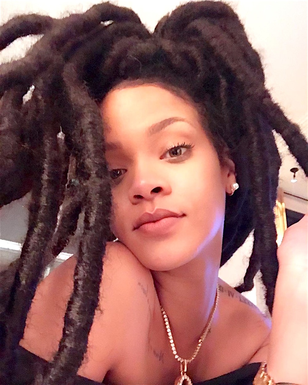 Rihannina nova nora frizura!