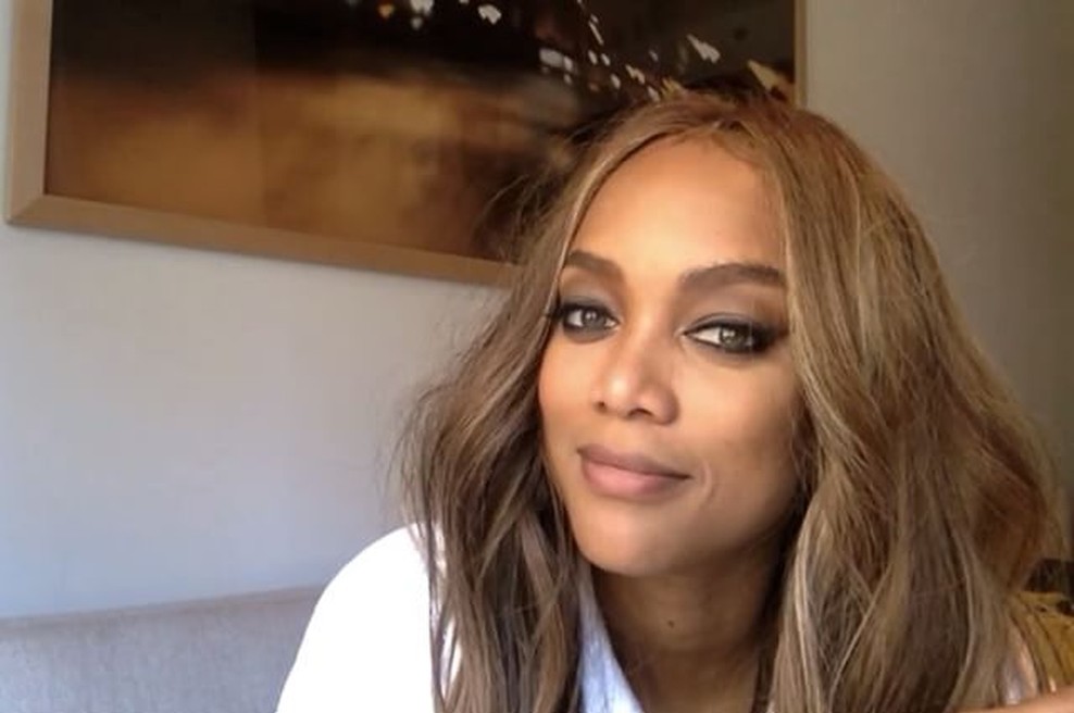 Lepotni triki, s katerimi jih 42-letna Tyra Banks kaže le 27! (foto: Profimedia)