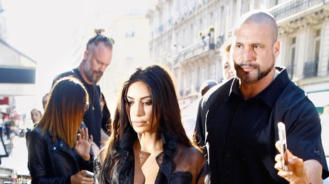Kim Kardashian: Rop v Parizu pustil posledice