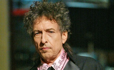 Bob Dylan: Prvi kantavtor z nobelovo nagrado!