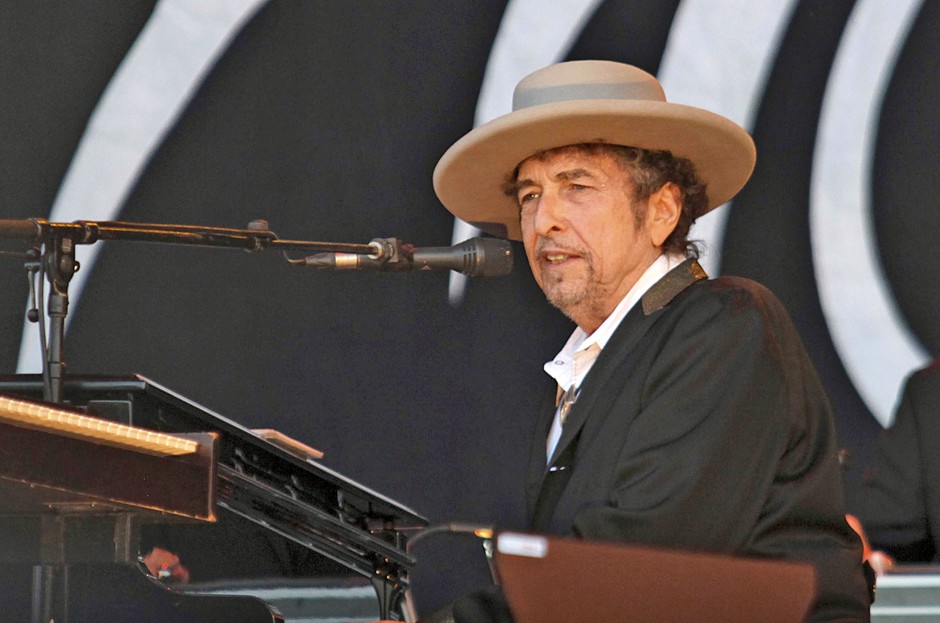 Bob Dylan: Prvi kantavtor z nobelovo nagrado! (foto: Profimedia)
