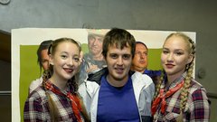 Satirična komedija Pr'Hostar razprodala premiero
