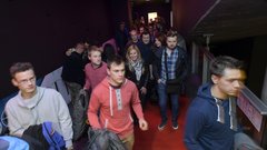 Satirična komedija Pr'Hostar razprodala premiero