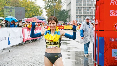 Helena Javornik: "Ko sem tekla, so mi ljudje radi rekli, naj grem raje delat!"