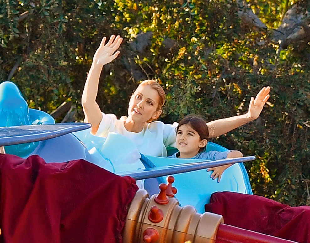 S pomočjo sinov bo premagala žalost.