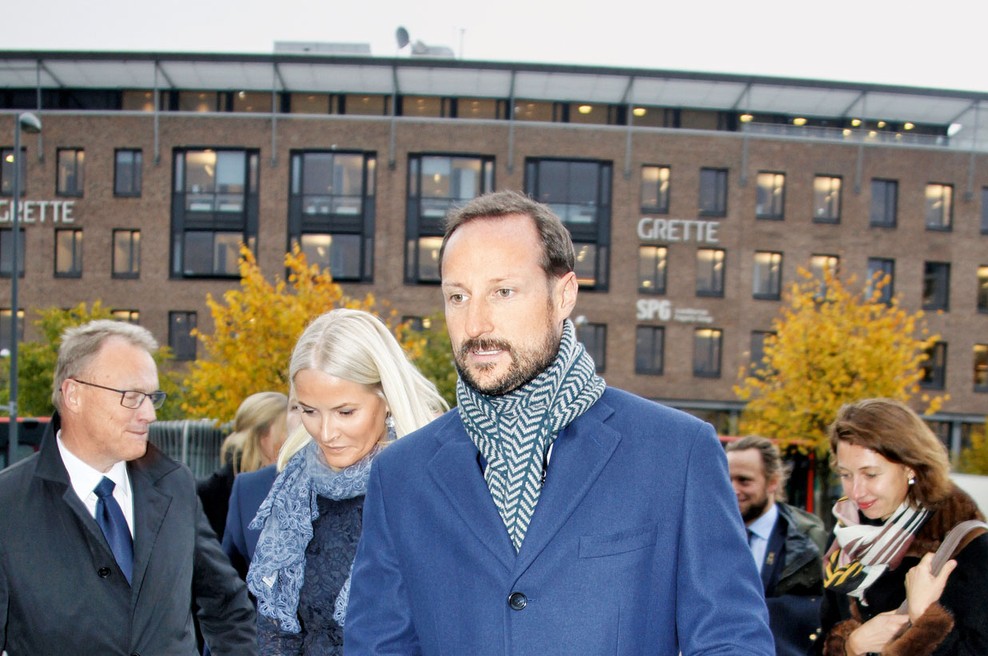 Princ Haakon je na Norveškem trenutno v središču pozornosti, saj je oddajal stanovanja brez ustreznih dovoljenj.
 (foto: Profimedia)