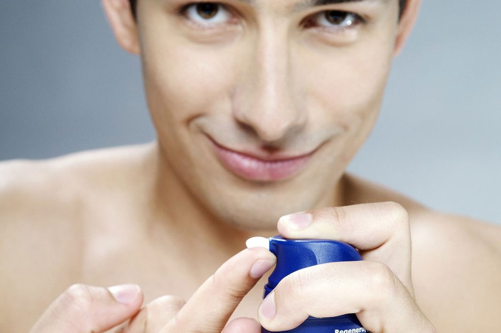 Avstralija: Za kozmetiko in modo fantje že zapravijo več kot punce! (foto: profimedia)