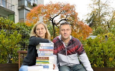 Renate in Samo Rugelj: »Vsak mesec izdamo dve knjigi.«