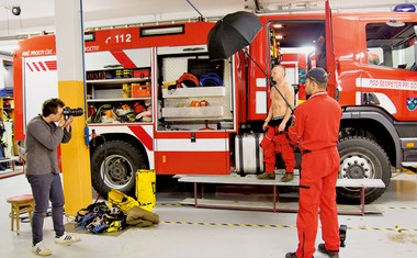 Vroči gasilci za ureditev družinske sobe v Porodnišnici Splošne bolnišnice v Šempetru pri Gorici