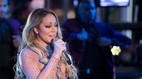 Mariah Carey zaradi tehničnih težav z blamažo na Times Squareu!