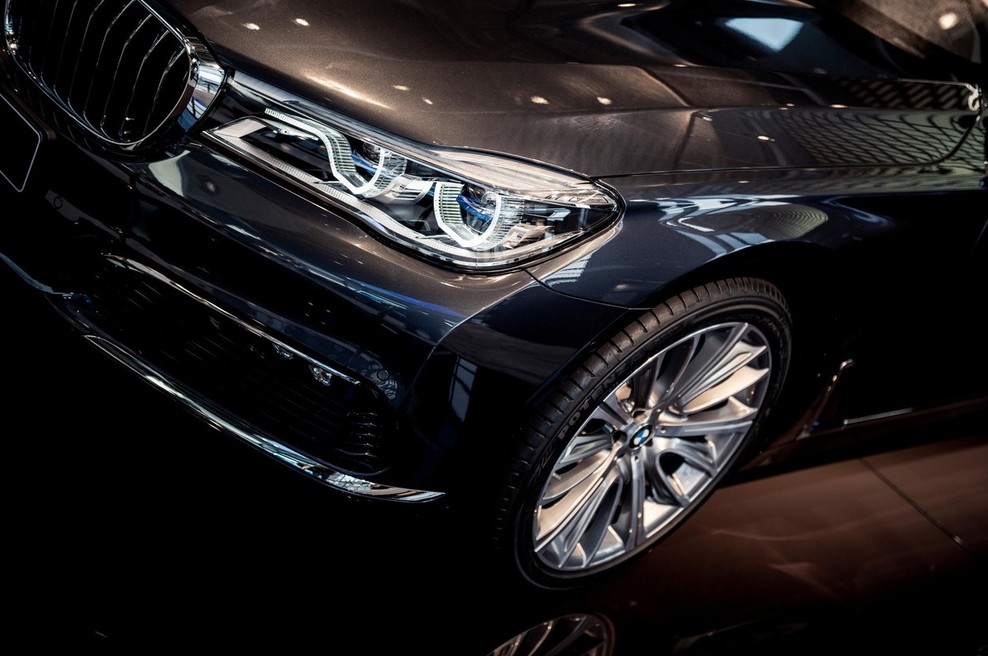 Britanec za pol leta pozabil prijateljev BMW v garažni hiši! (foto: profimedia)
