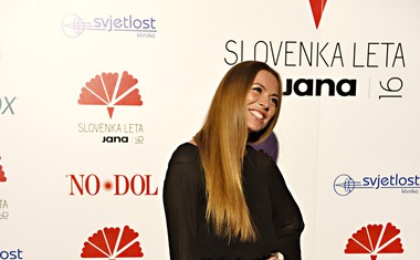 (Foto in video) utrinki s slovesne razglasitve Slovenke leta 2016