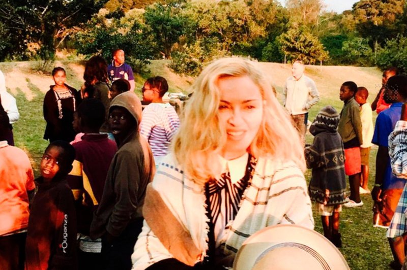 Madonna zanikala, da bi si želela posvojiti še dva otroka iz Malavija (foto: profimedia)