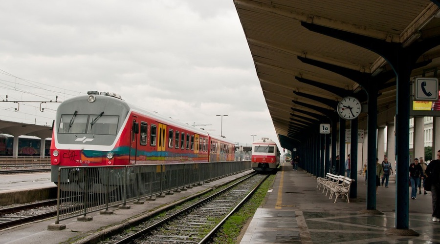 Na informativna dneva bodo vozili podaljšani redni vlaki in dva dodatna (foto: profimedia)