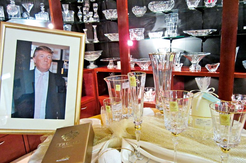 Steklarna Rogaška je na police postavila prestižno kolekcijo (foto: Alojz Petrovčič)