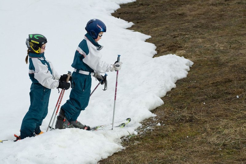 V Alpah bo do konca stoletja do 70 odstotkov manj snega! Bomo še smučali? (foto: profimedia)