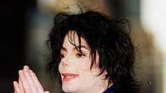 Michael Jackson na obdukcijski mizi: Ko so zdravniki videli to, so ostali brez besed