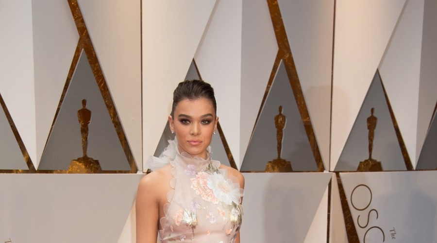 Najlepše obleke z rdeče preproge oskarjev (foto: Profimedia)