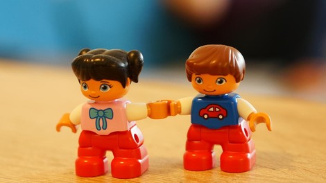 Znamenite ženske iz Nasine zgodovine odslej tudi kot figurice Lego!