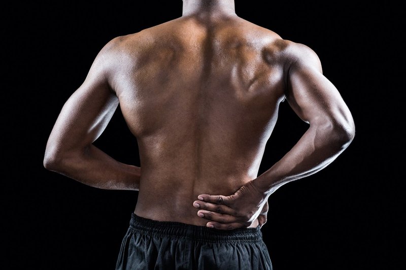 Kako je somatika pozdravila bolečine v hrbtu 32-letnika, ki mu zdravniki niso znali več pomagati! (foto: profimedia)