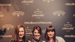 Smetana modne, lepotne in kulinarične blogerske scene na koktejl partiju!