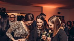 Smetana modne, lepotne in kulinarične blogerske scene na koktejl partiju!