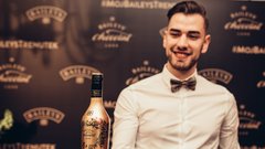 Smetana modne, lepotne in kulinarične blogerske scene na koktejl partiju!