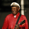 Umrl je legendarni kitarist Chuck Berry