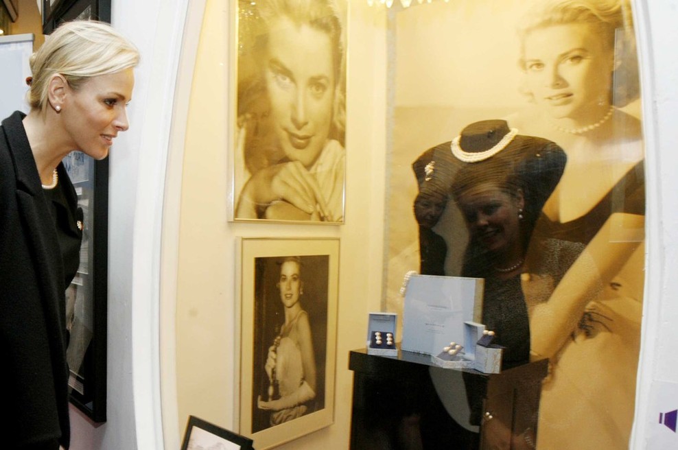 Na Irskem razstavljen nakit iz starih hollywoodskih filmov (foto: profimedia)