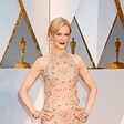 Nicole Kidman presenetila z zabuhlim obrazom