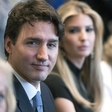 Kanadski premier je zvezdnika serije Prijatelji pozval na dvoboj