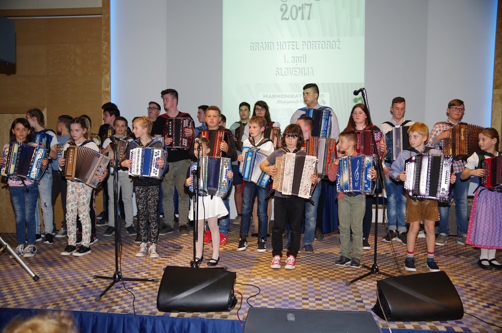 Ko harmonike vzvalovijo morje (foto: Promo)