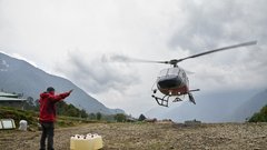 Piloti, ki na vrhu sveta rešujejo življenja!