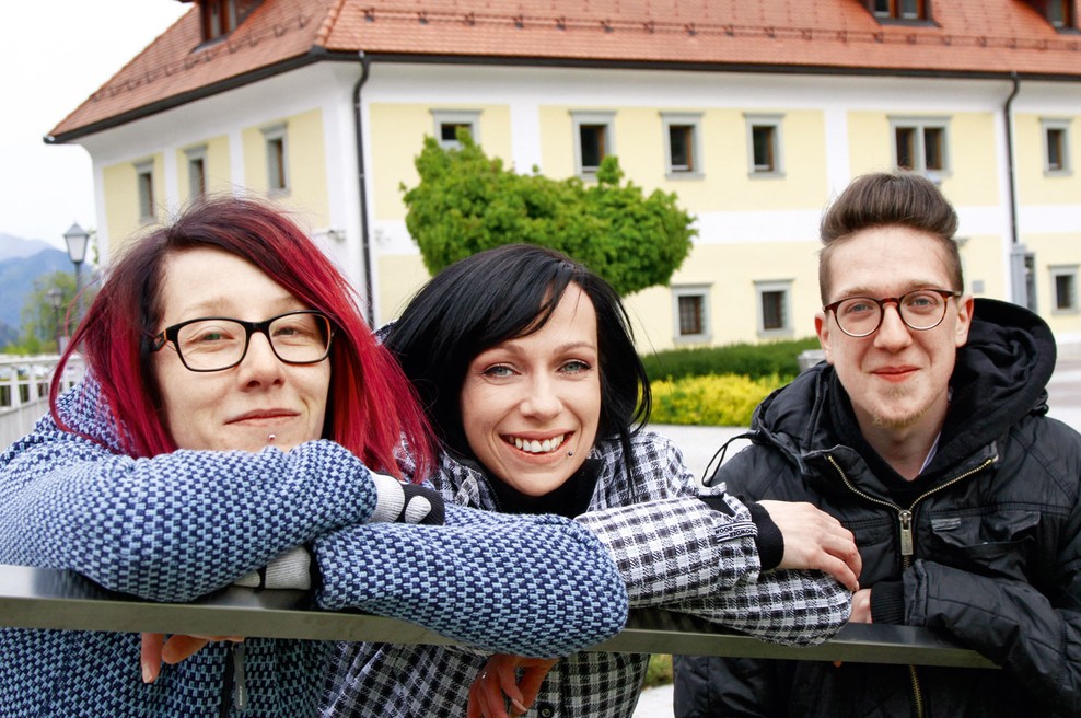 Tina in Mateja, istospolni par: Nikoli se nisva skrivali (foto: Jana Muhar)