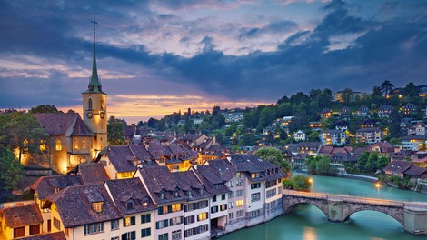 Bern: Očarljivo švicarsko mesto, polno lepot