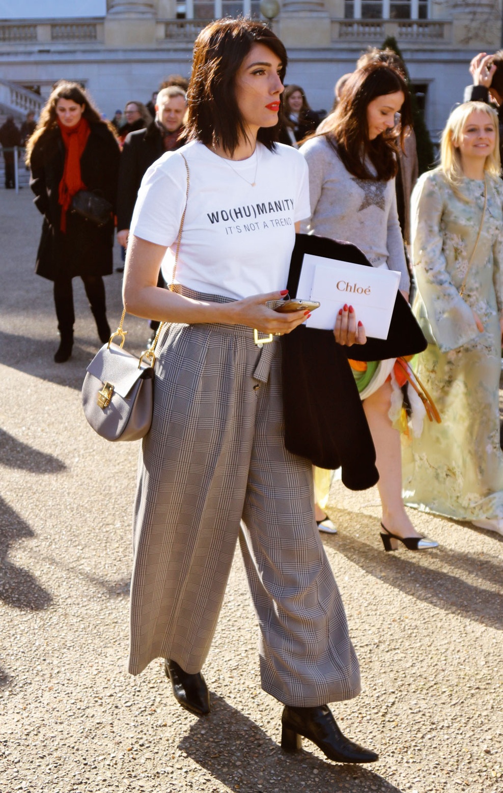 Mikro trend: Modna zapoved - majica!