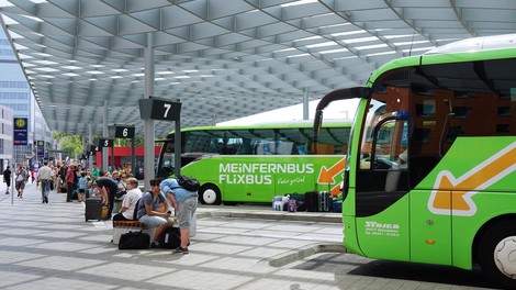 Z avtobusom iz Ljubljane in Maribora doslej tudi v Nemčijo, Švico in Češko!