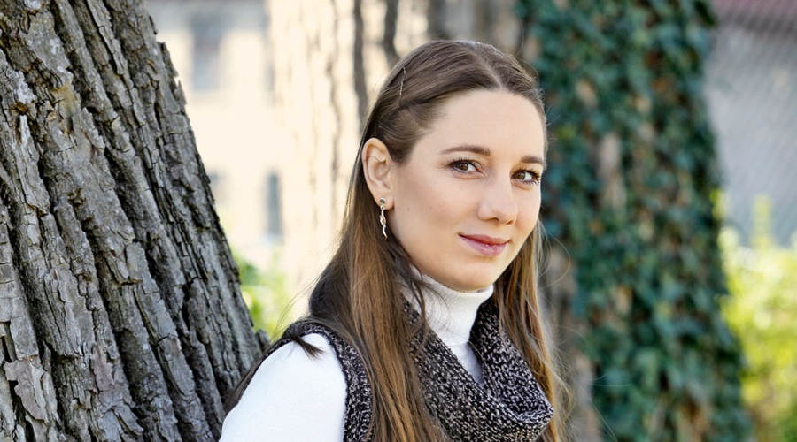 Lea Bartha Pesek: Dojenček ob prvi obletnici poroke! (foto: Helena Kermelj)