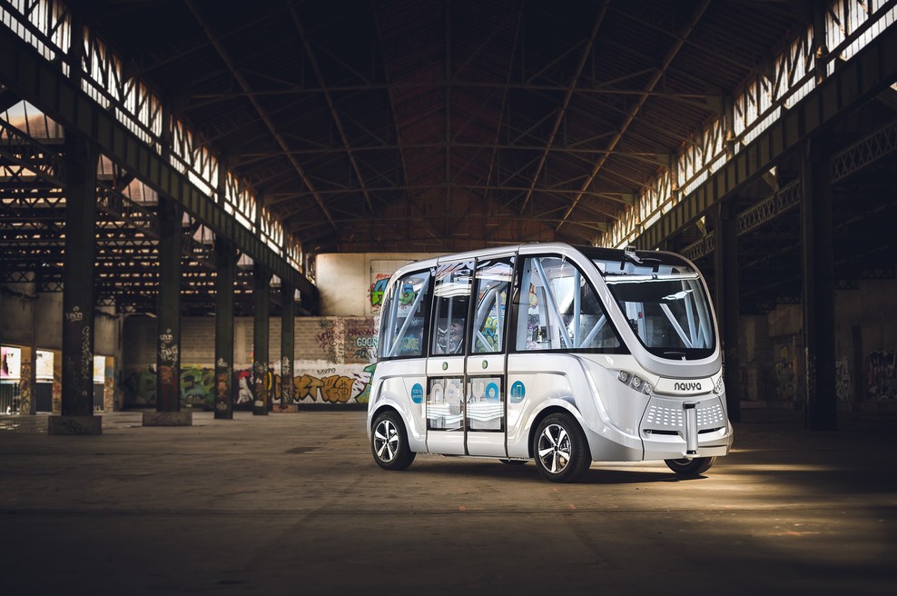 Tehnološka senzacija na Dunaju: električni avtobusi brez voznika (foto: Pierre Salome)