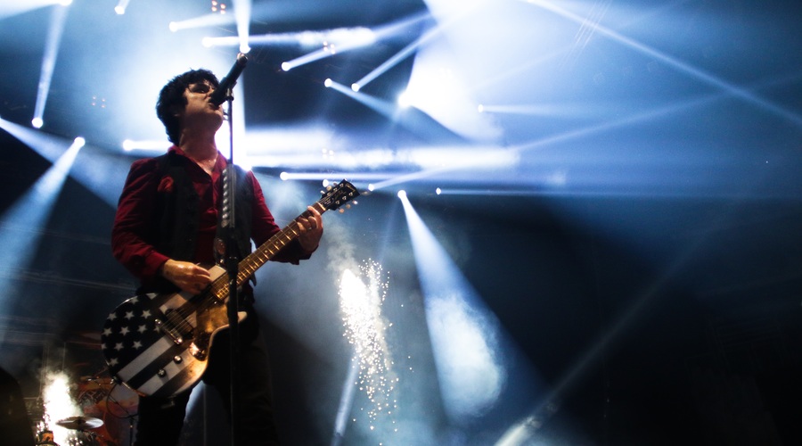 FOTO: Vrhunski spektakel Green Day v Stožicah! (foto: Goran Antley)