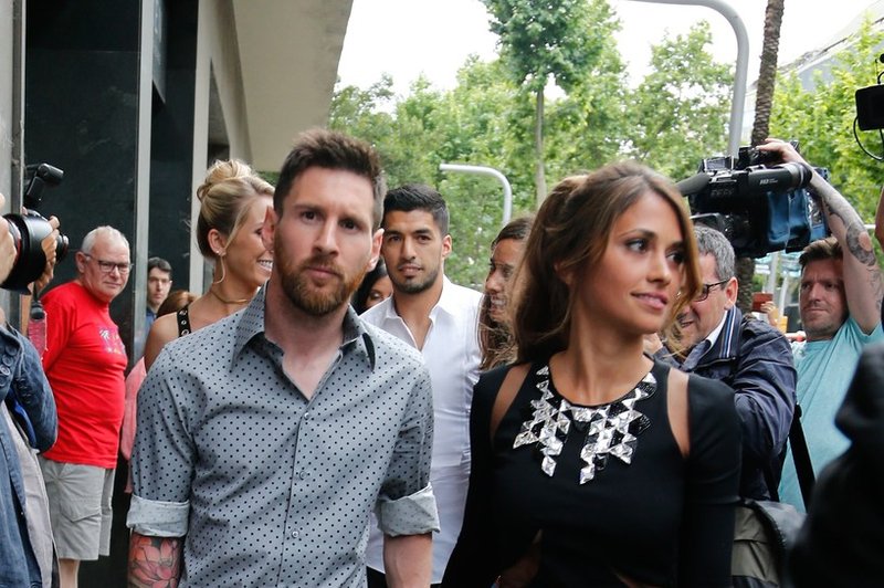 Messi se bo poročil 30. junija (foto: profimedia)