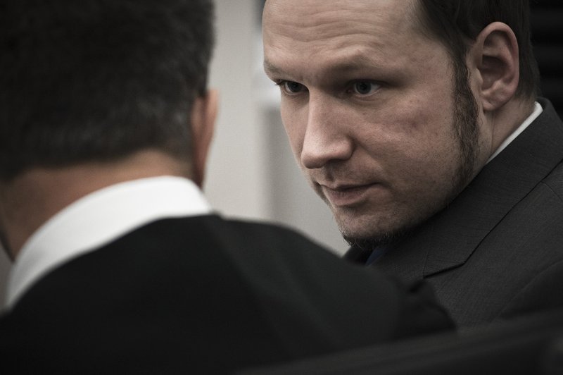 Norveški množični morilec Breivik si je spremenil ime v Fjotolf Hansen (foto: profimedia)