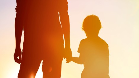 Očetov boj za sina: Po krivem obtožen spolne zlorabe