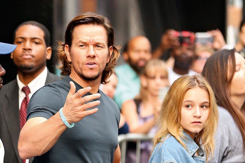 Mark Wahlberg: Najstniško hčer spremlja na zmenke (foto: Profimedia)