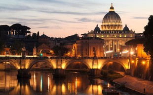 Italija: Nadškof prepovedal sodelovanje mafijašev pri krstu