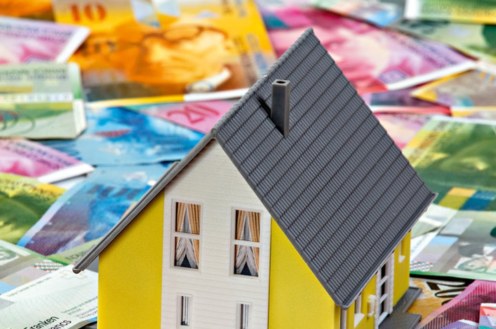 Zaradi posojil v "švicarjih" nič več ob streho nad glavo? (foto: Shutterstock)