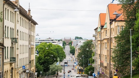 Finska: V Turkuju ubiti dve osebi, več ranjenih!