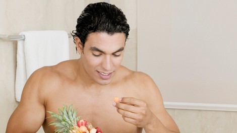Moški, ki uživajo veliko sadja in zelenjave, privlačneje dišijo