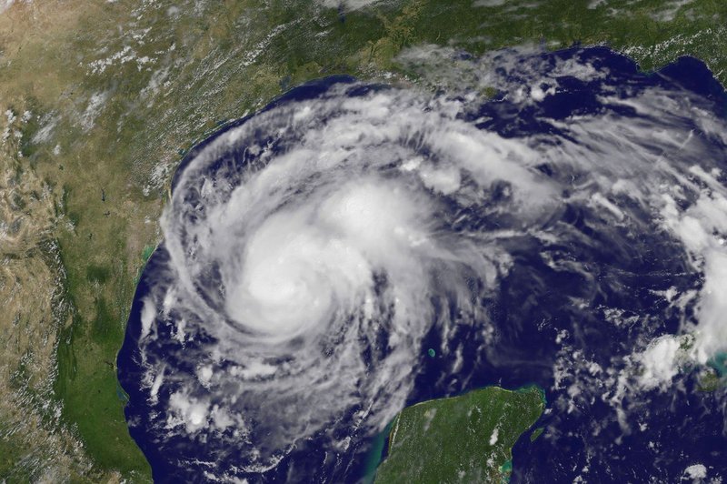 ZDA: Orkan Harvey dosegel Teksas (foto: Profimedia)